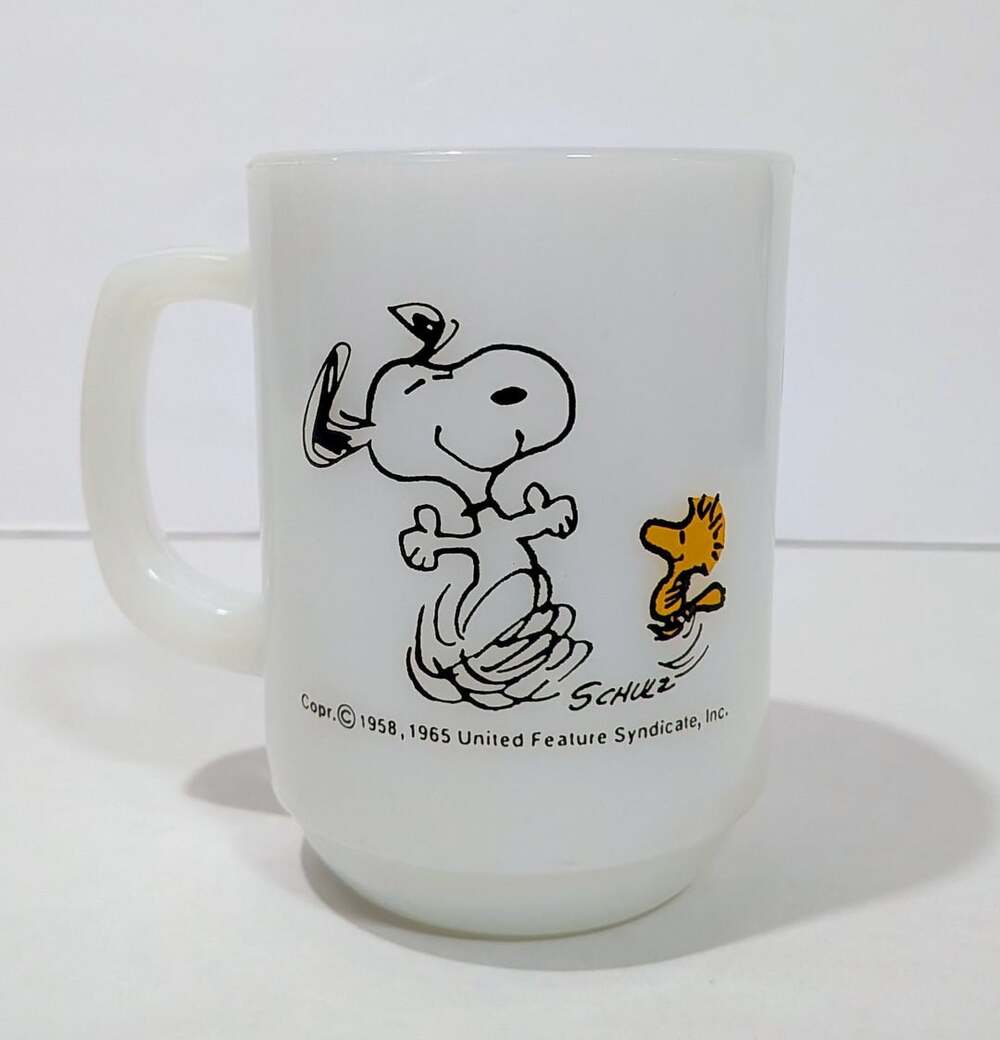 Vintage Snoopy Anchor Hocking Mug Fire King At Times Life Is Pure Joy Milk Glass
